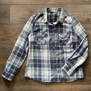 Pearl Snap Plaid Top